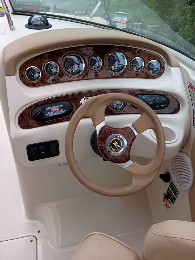 Used 2002 Sea Ray 270