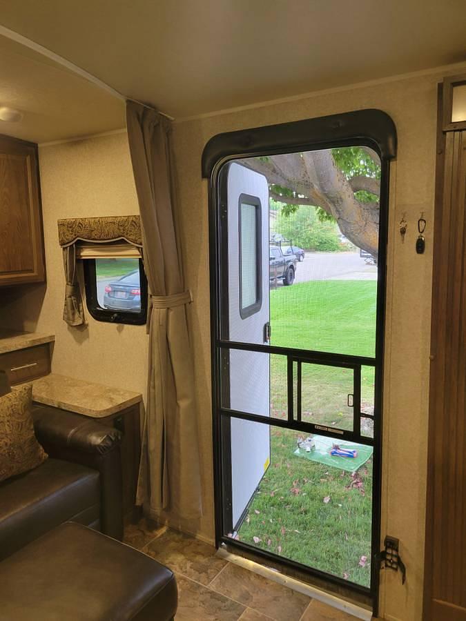 Used 2016 Forest River Rockwood Ultra Lite 2304DS Travel Trailer