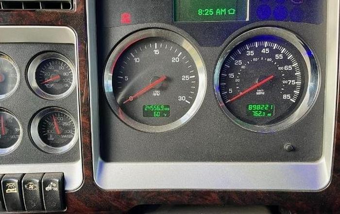 Used 2016 Kenworth W900