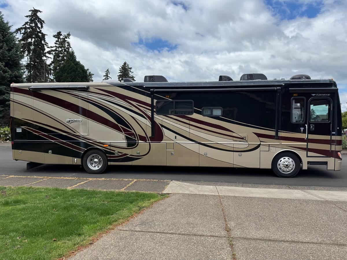 Used 2012 Fleetwood Discovery 40X Class A Diesel Motorhome
