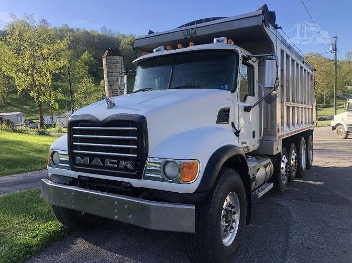 Used 2006 Mack Granite CV713