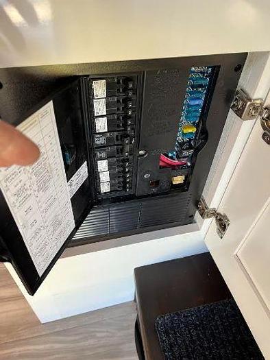 Used 2024 Jayco Pinnacle 36KPTS