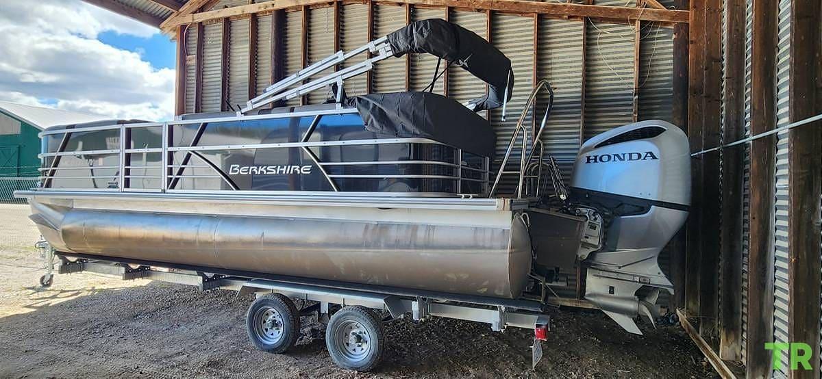 Used 2024 Berkshire CTS 22CC Tritoon
