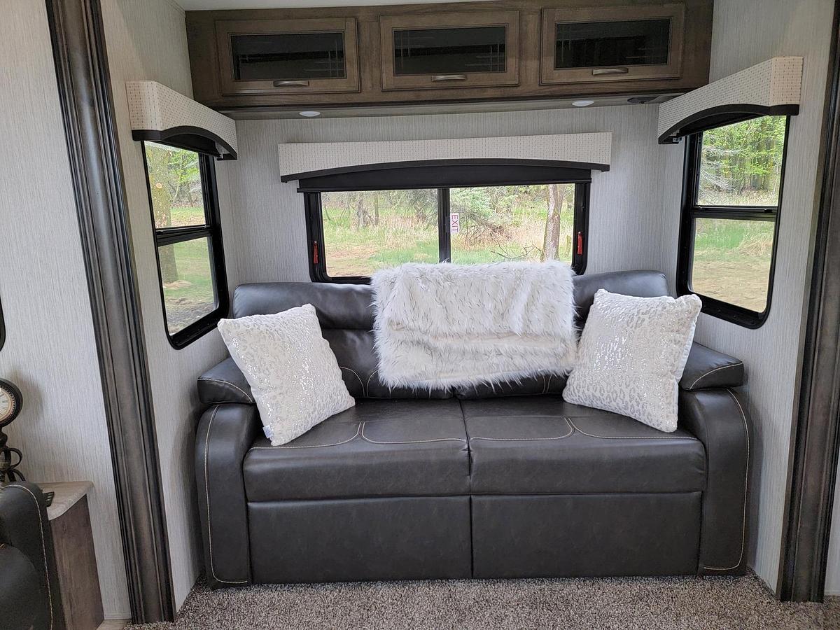 Used 2021 Forest River Sierra Destination 420FL Park Model