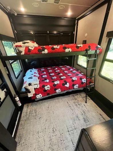 Used 2021 Grand Design Momentum M-Class 351M