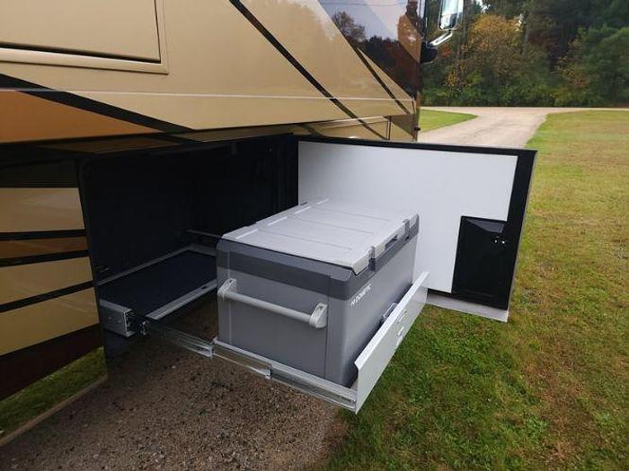 Used 2018 Newmar Dutch Star 4369