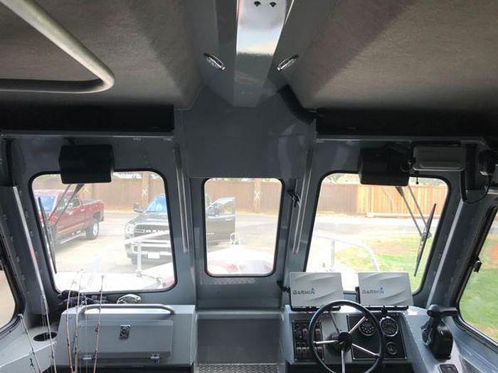 Used 2018 Hewescraft Ocean Pro 240