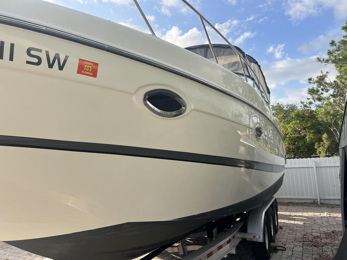 Used 2004 Maxum 3100 SE with Trailer