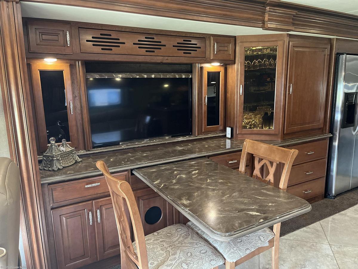 Used 2014 Fleetwood Discovery 40E Class A Motorhome