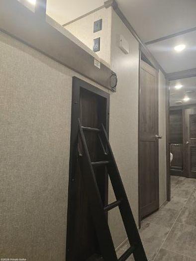 Used 2019 Keystone Montana 3855BR