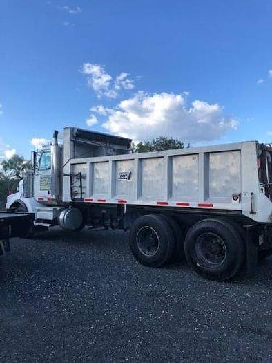 Used 2003 WESTERN STAR 4900