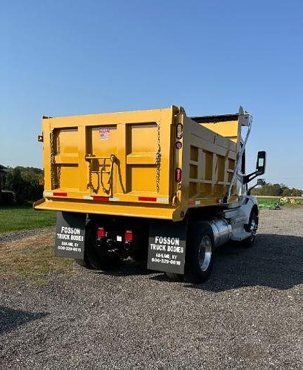 Used 2022 Peterbilt 579