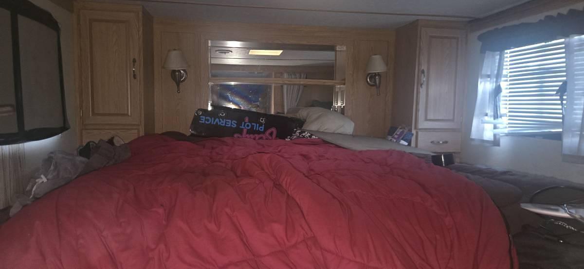 Used 2006 Forest River Full Living Toy Hauler