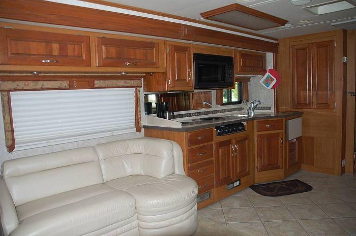 Used 2005 Holiday Rambler Endeavor 40DST