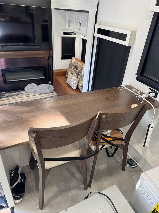 Used 2024 Forest River Riverstone Legacy 42FSKG