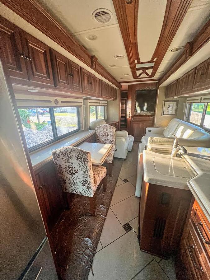 Used 2014 Itasca Meridian 42GQ Class A Motorhome