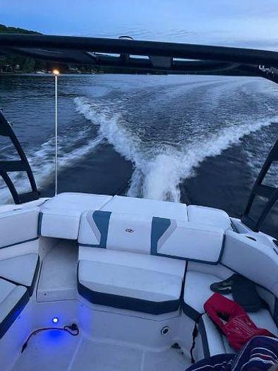 Used 2017 Regal ESX2000