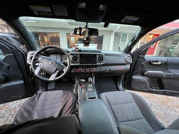 Used 2017 Toyota Tacoma TRD 4x4 Sport