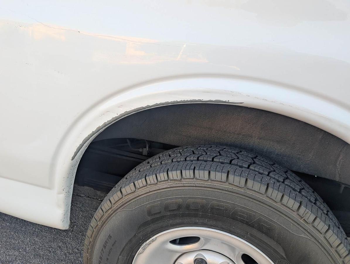 Used 2005 GMC Savana 3500 Carpet Cleaning Van