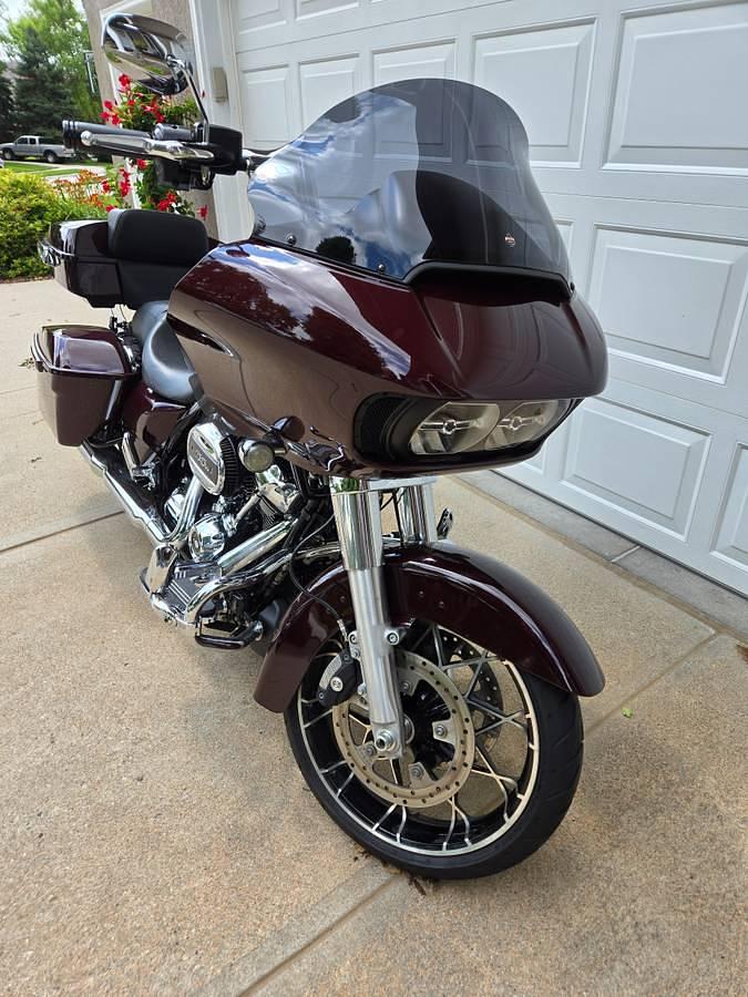 Used 2021 Harley Davidson Road Glide Custom