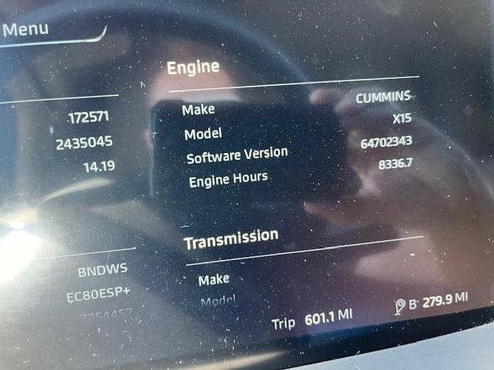 Used 2022 Kenworth T880 Sleeper Semi Truck