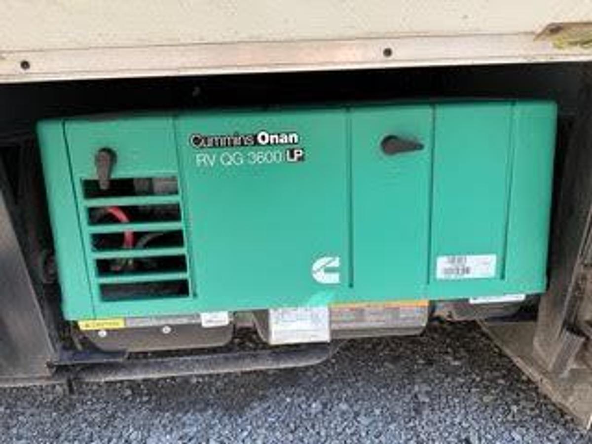 Used 2018 Winnebago View 24V Class C Motorhome