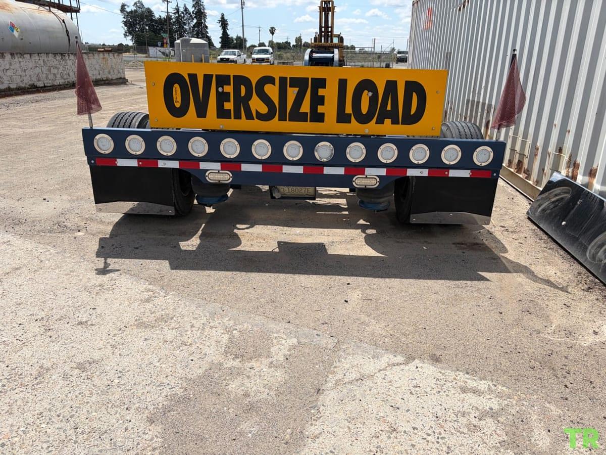 Used 2008 Cozad 28 Ft x 10 In Equipment Trailer