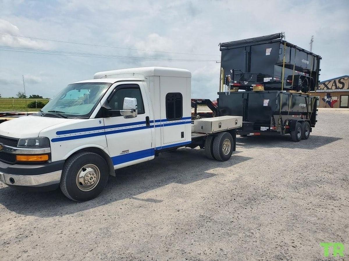 Used 2013 Chevy Express 4500 2wd 6.6L LGH Duramax Diesel Transporter