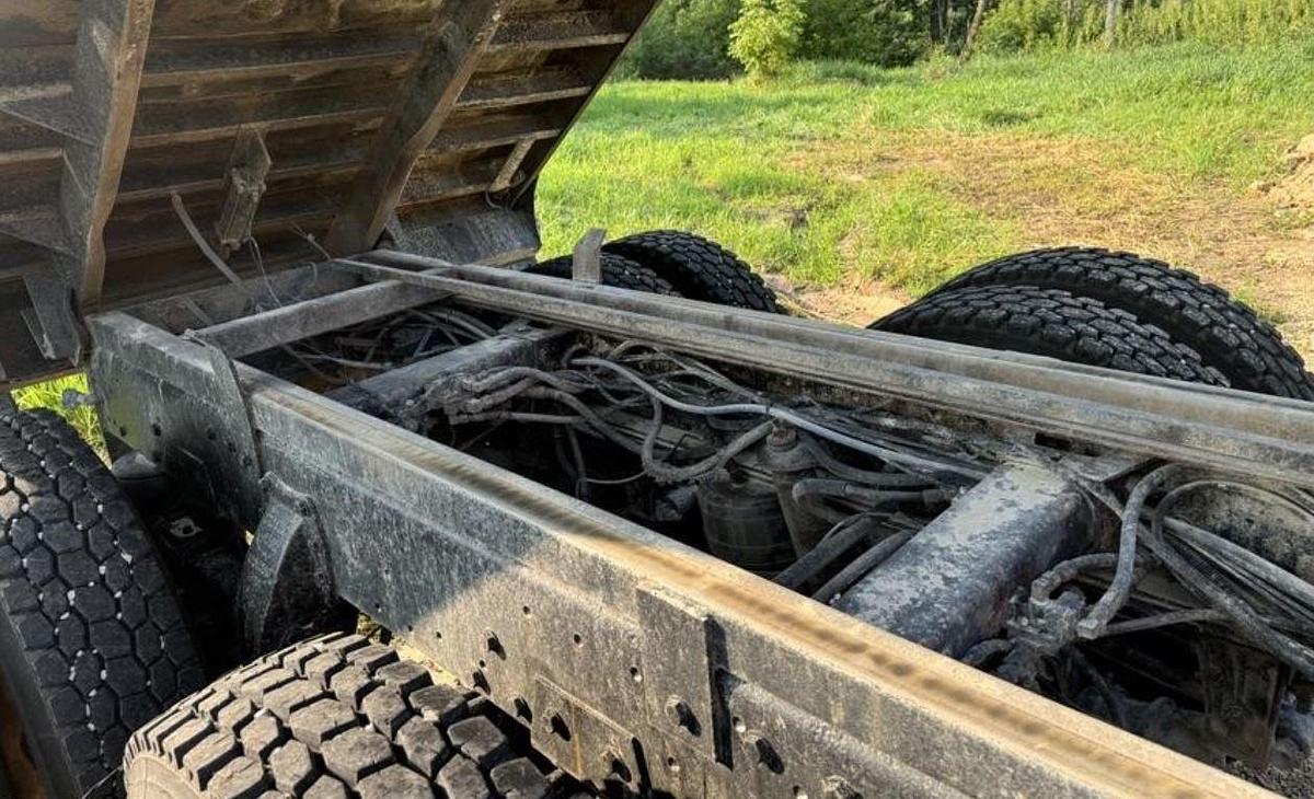 Used 1998 Peterbilt 357 Dump Truck