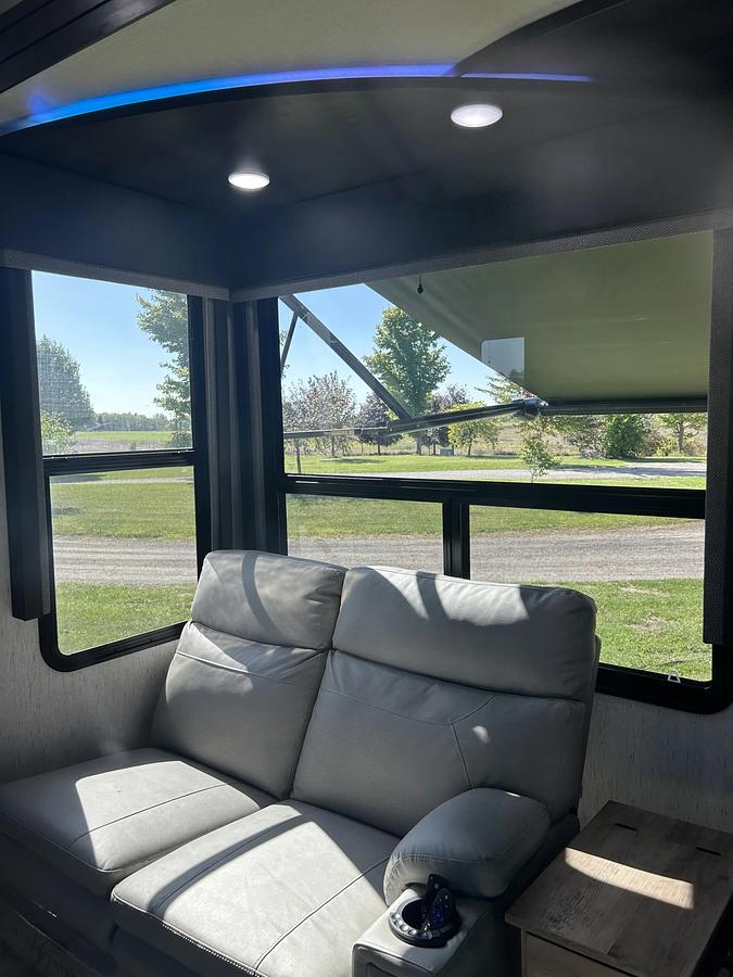Used 2022 Grand Design Momentum 395MS