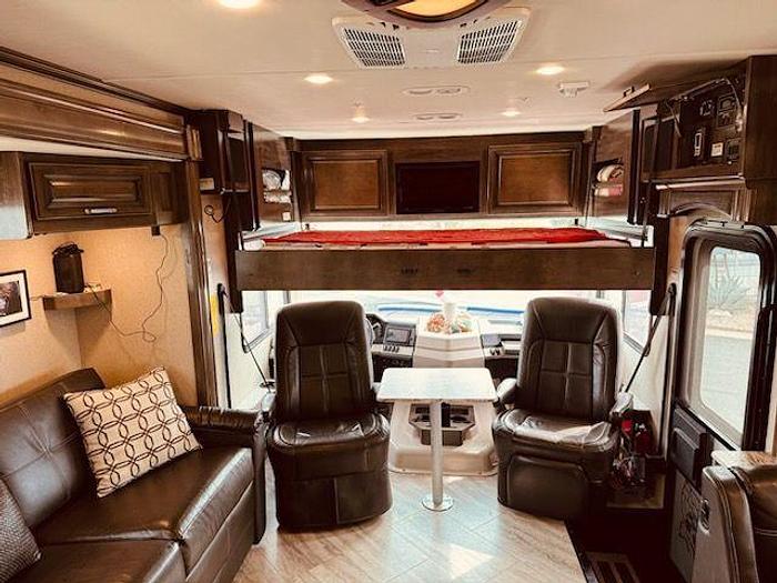 Used 2019 Fleetwood Southwind 36P