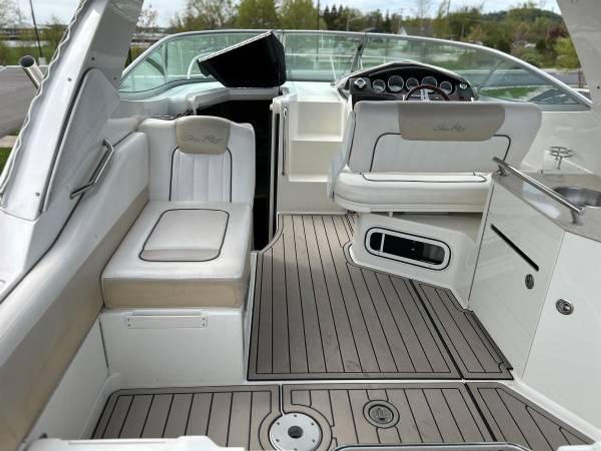 Used 2010 SEA RAY SUNDANCER 310