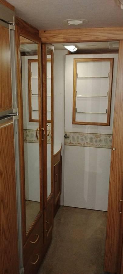 Used 2001 National SeaView