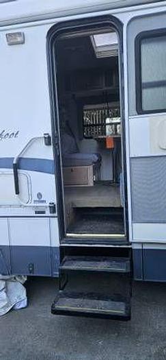 Used 2001 Bigfoot 24D