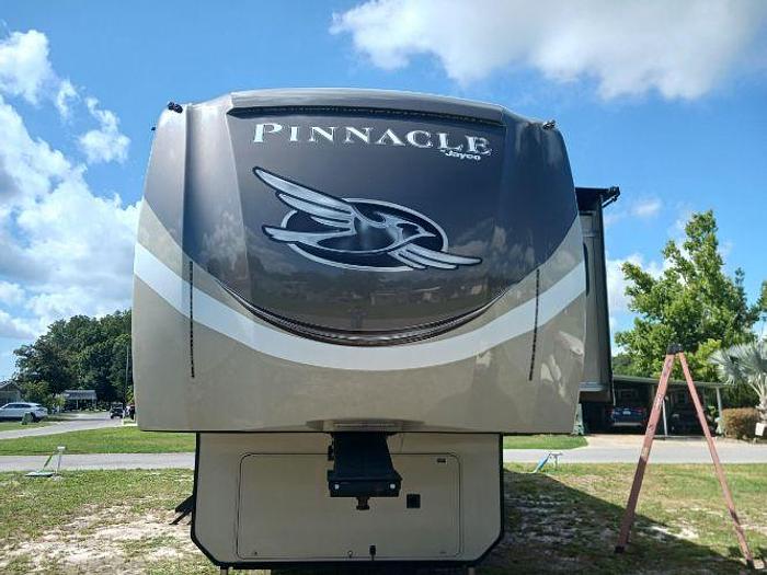 Used 2019 Jayco Pinnacle 36KPTS