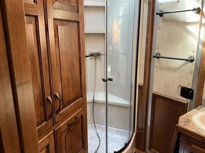 Used 2021 Twister 3 Horse Trailer with Living Quarters