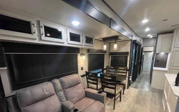 Used 2018 Jayco Jay Flight Bungalow 40LOFT
