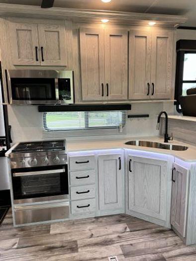 Used 2023 Keystone Montana High Country 373RD