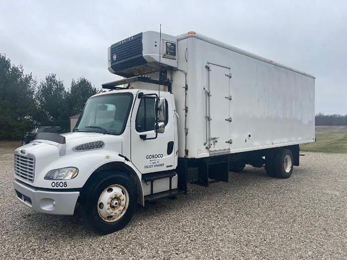 Used 2006 Freightliner Business Class M2 Refrigerated Box Truck