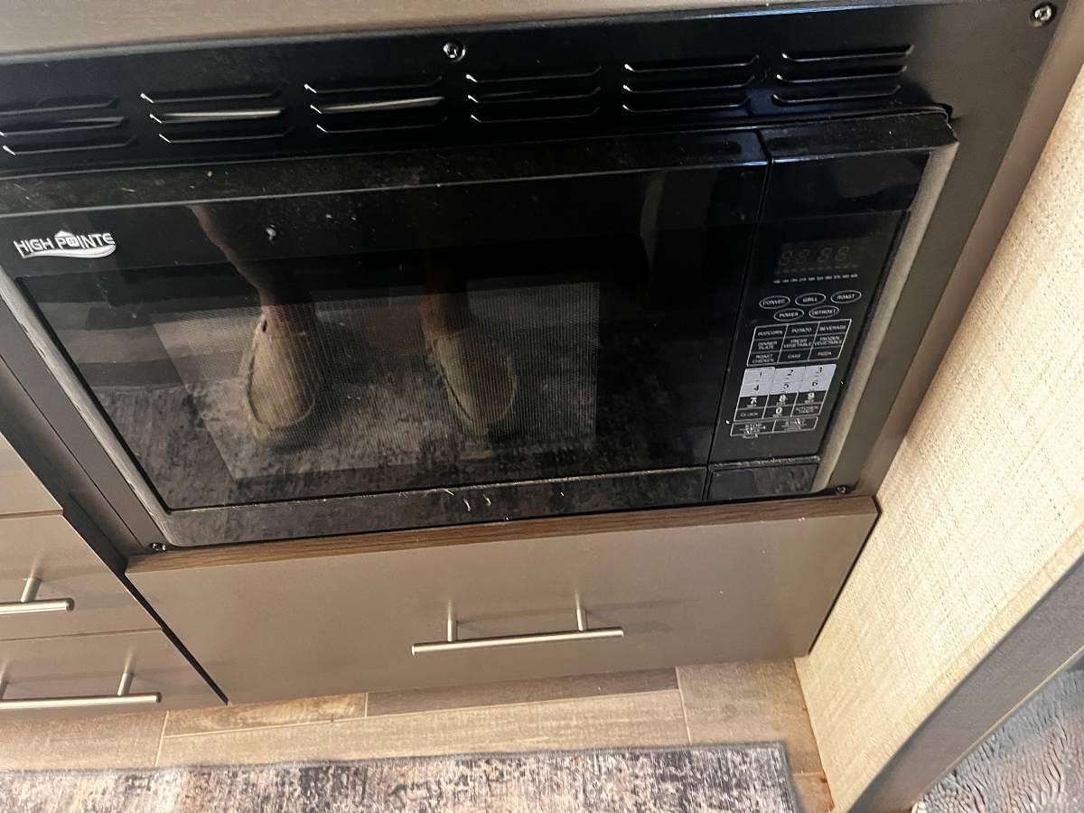 Used 2021 Thor Motor Coach Gemini 23 TE