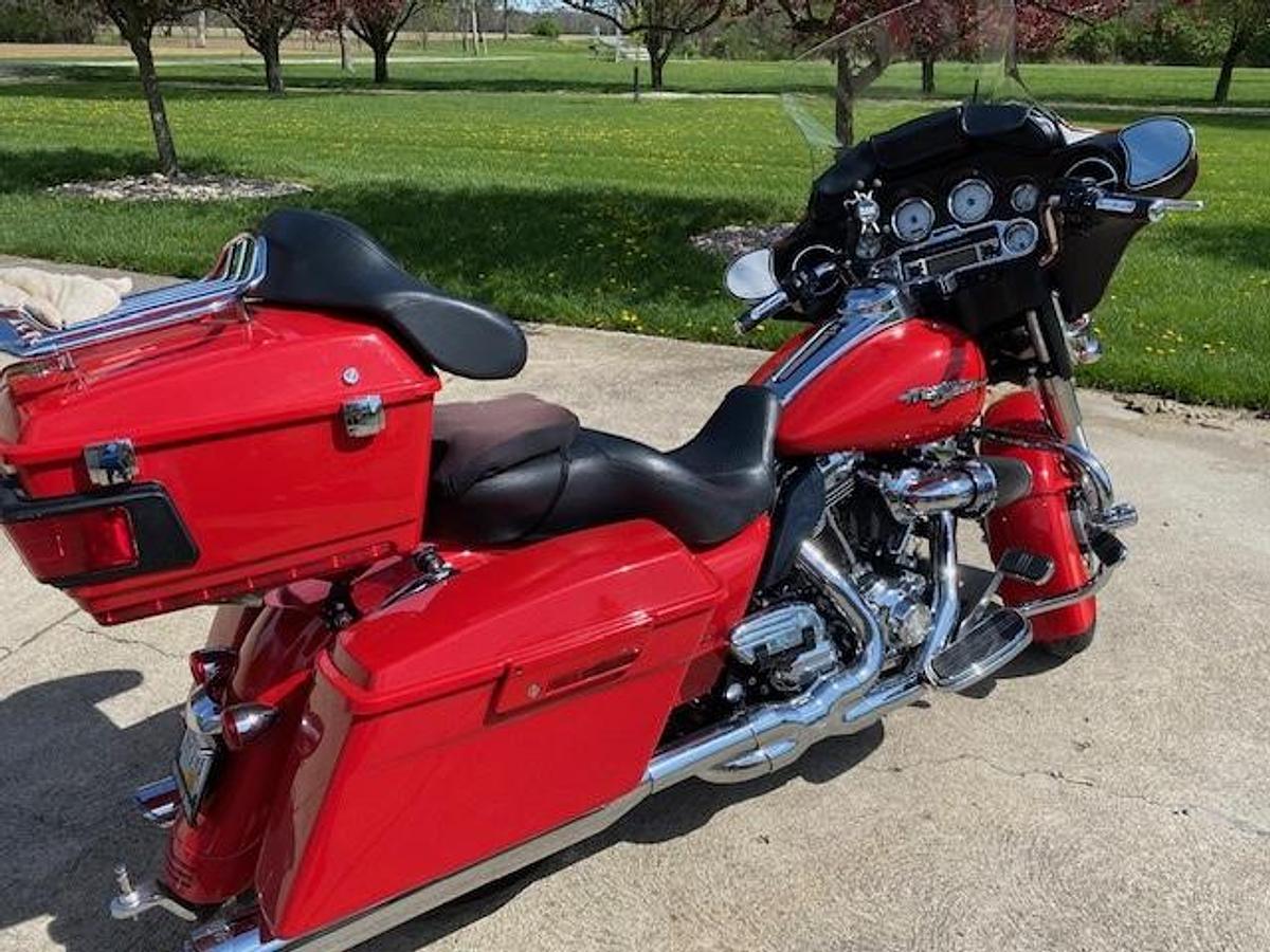 Used 2010 Harley-Davidson Touring Street Glide