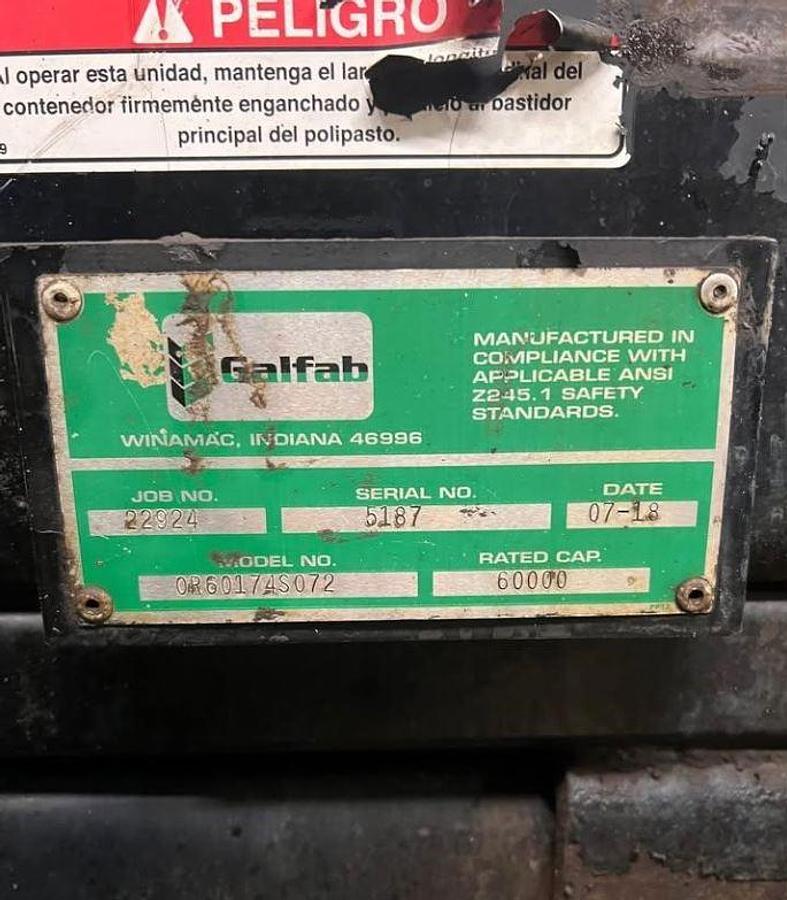 Used 2019 PETERBILT 367 Roll-Off Tow Truck