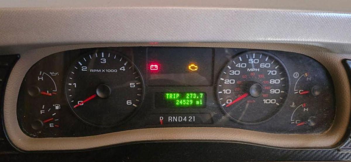 Used 2016 Winnebago Adventurer 38Q