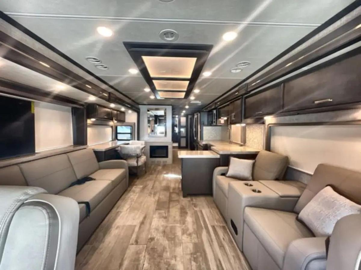 Used 2022 Thor Motor Coach Tuscany 45MX Class A Motorhome