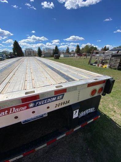 Used 2016 Peterbilt 579 Sleeper Truck