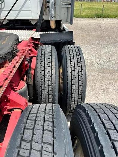 Used 2017 Volvo VNL64T780