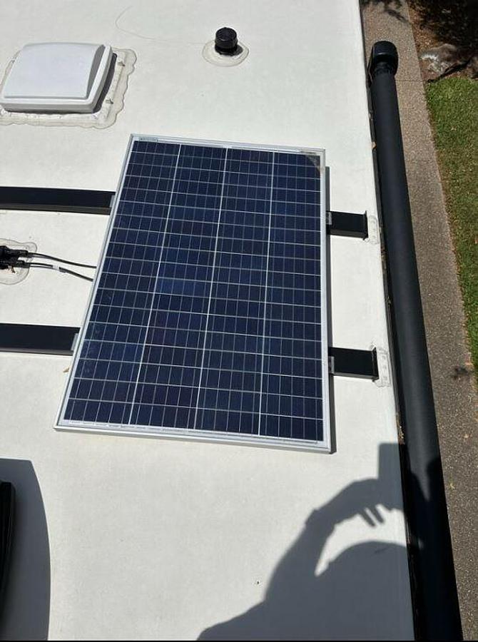 Used 2024 Dutchmen Kodiak Ultimate 2921FKDS