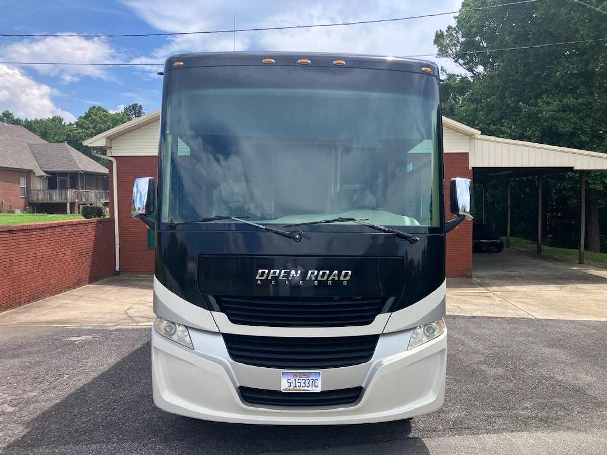 Used 2018 Tiffin Motorhomes Open Road 36LA Class A Motorhome