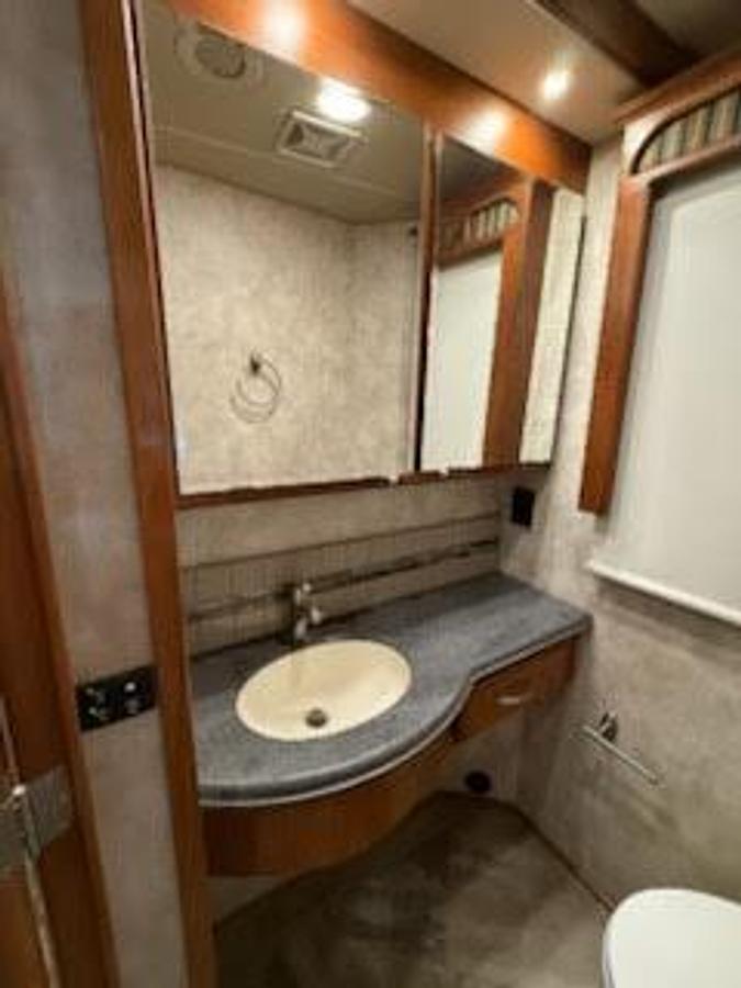 Used 2016 Winnebago Journey 40R