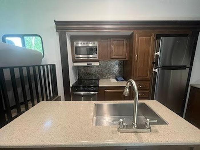 Used 2017 Forest River Salem Hemisphere Lite 372RD